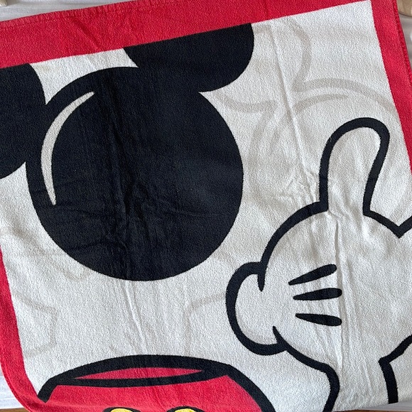 Disney Bath Disney Mickey Mouse Beach Towels Poshmark
